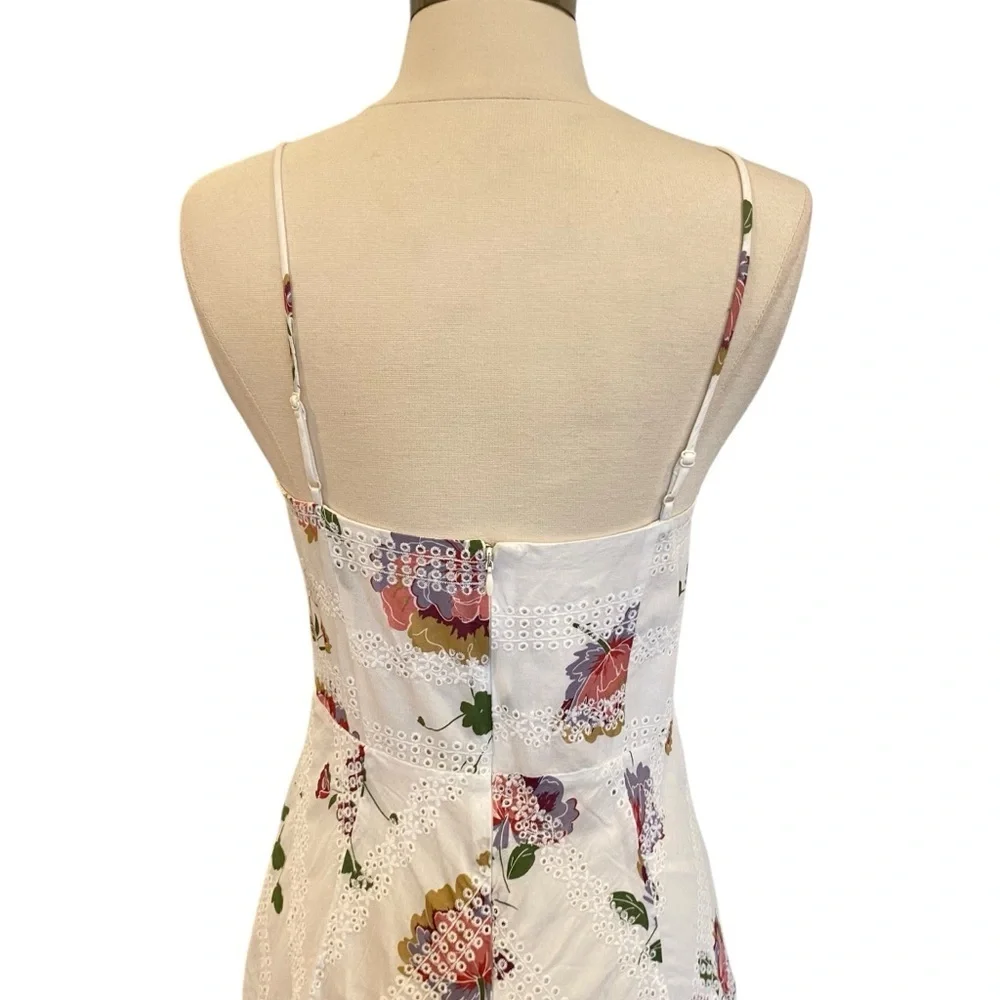 Wayf Hampshire Handkerchief Dress in Floral Printed Eyelet Lace Like New - Picture 7 of 11